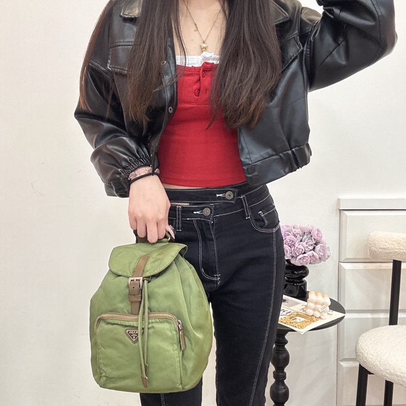 【赫蒂國際精品】 Prada 經典軍綠色尼龍後背包 vintage 二手 中古-2