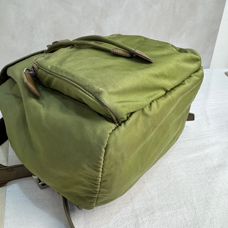 【赫蒂國際精品】 Prada 經典軍綠色尼龍後背包 vintage 二手 中古-11