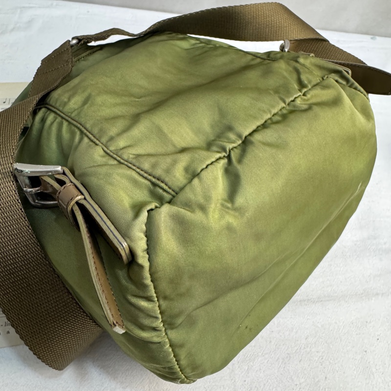 【赫蒂國際精品】 Prada 經典軍綠色尼龍後背包 vintage 二手 中古-13