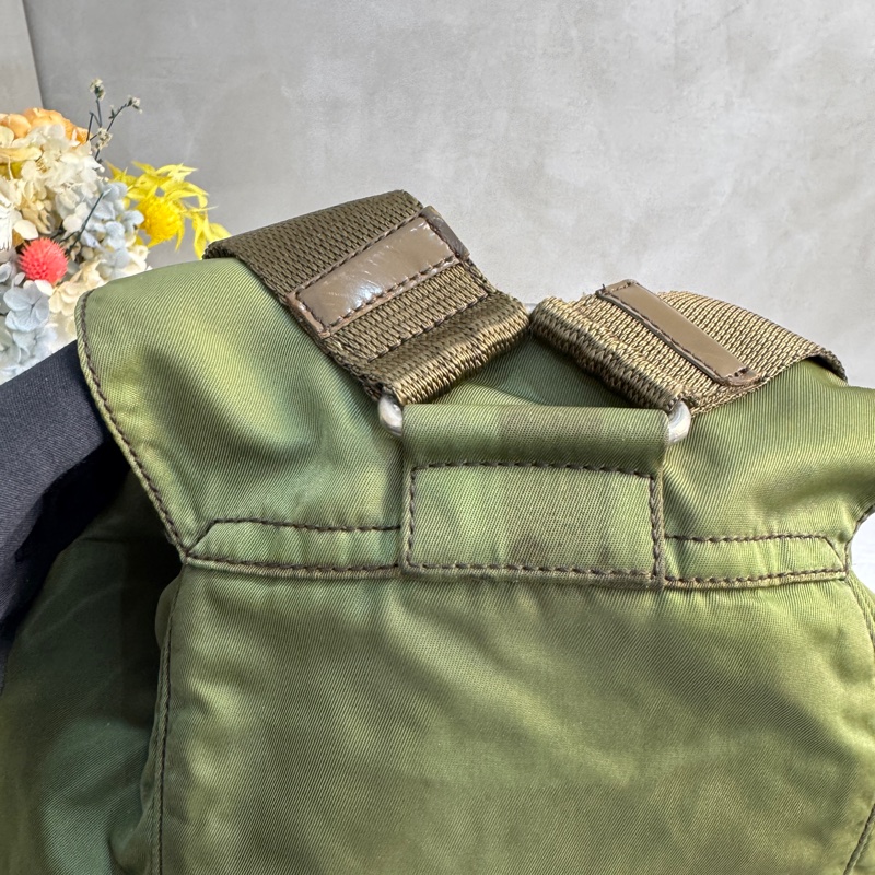 【赫蒂國際精品】 Prada 經典軍綠色尼龍後背包 vintage 二手 中古-20
