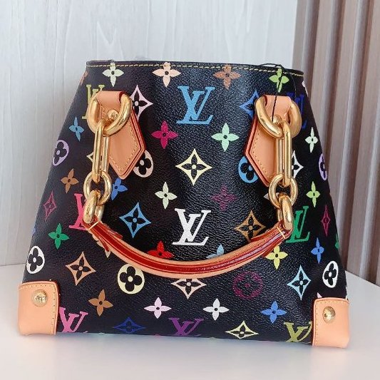 路易威登/Louis Vuitton 黑三彩 薇薇安-5