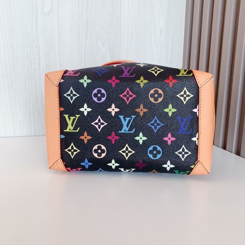 路易威登/Louis Vuitton 黑三彩 薇薇安-7