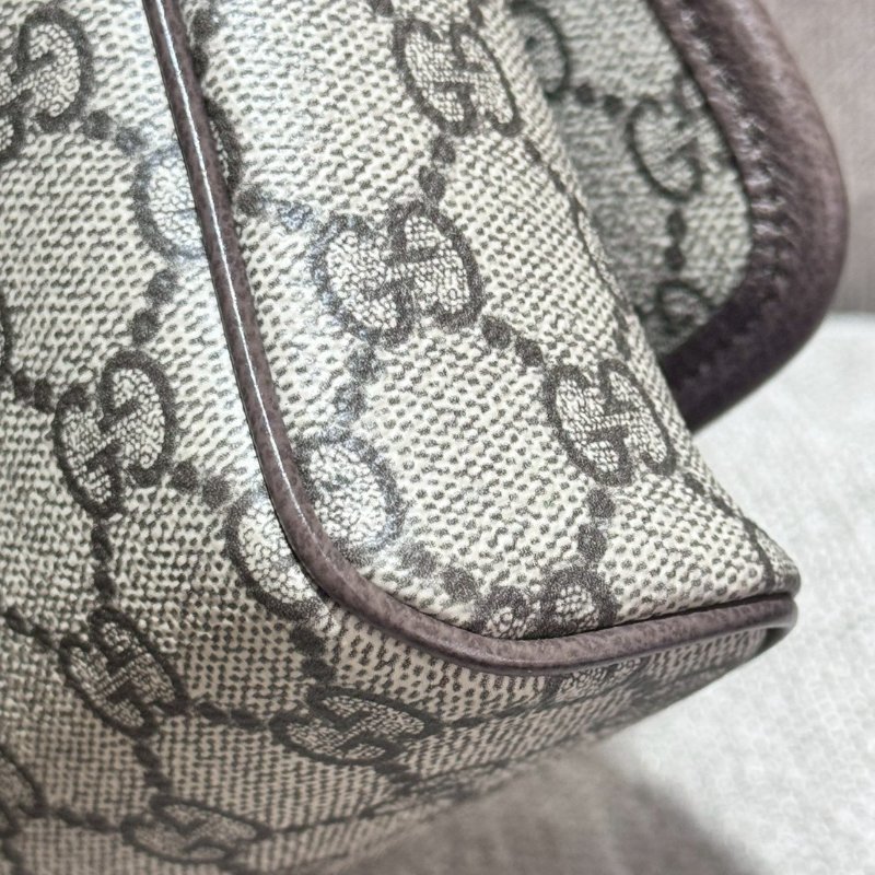 GUCCI Ophidia 系列迷你斜背包-9