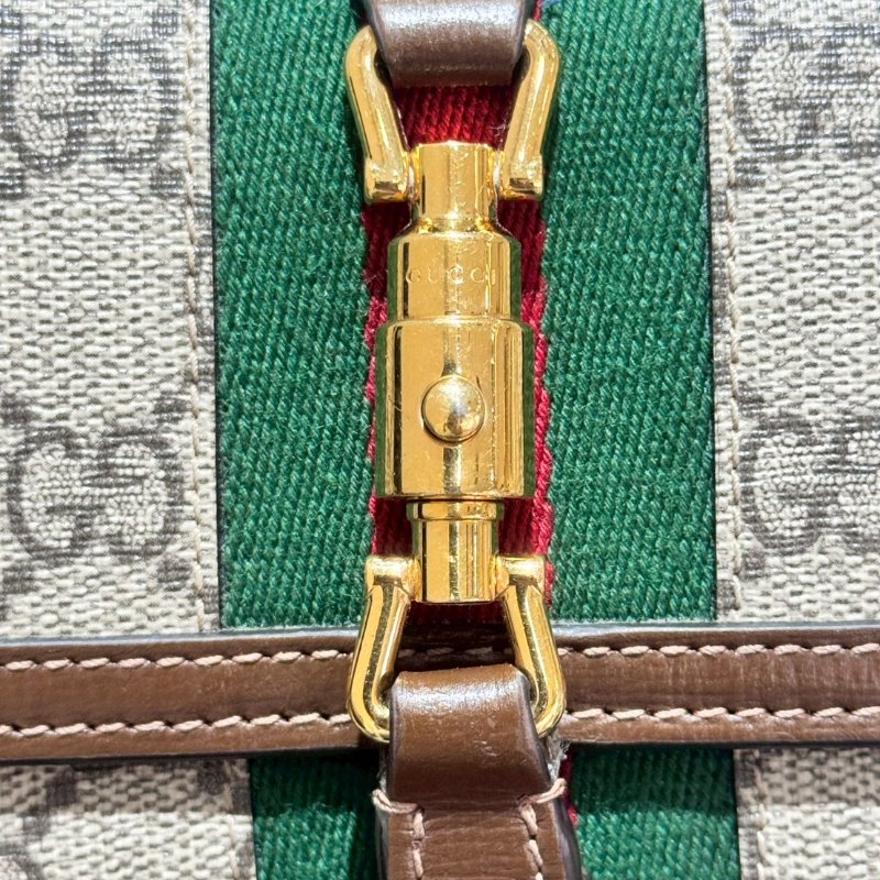 GUCCI Jackie 1961 系列的鍊帶錢包-18
