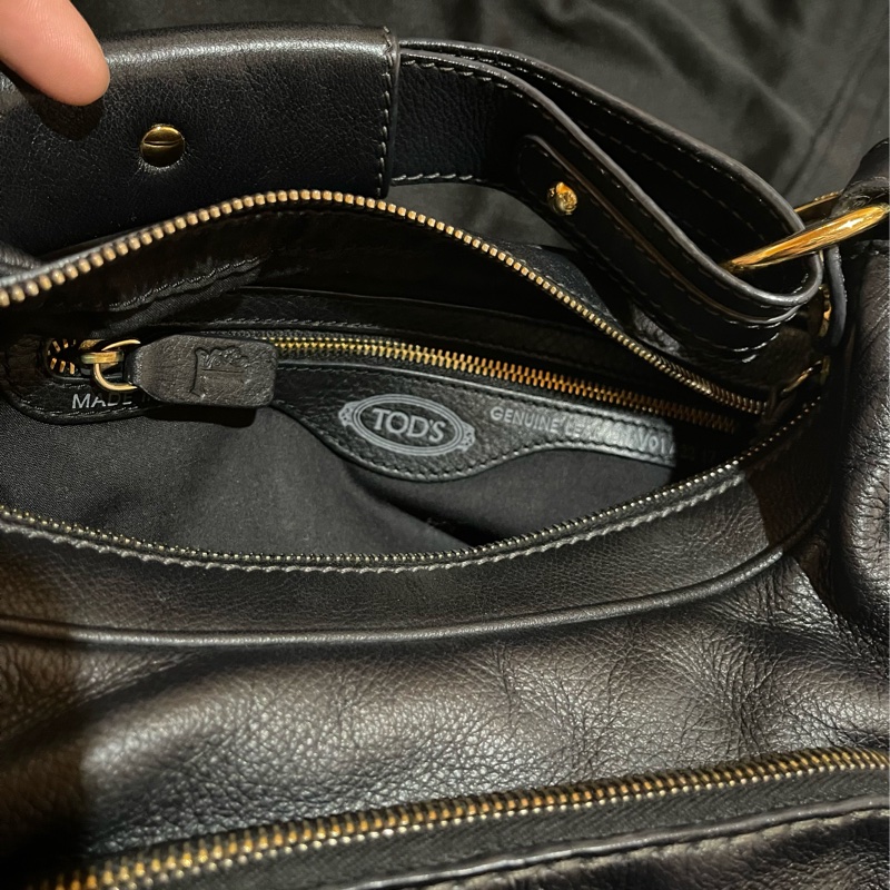 Tod’s金釦牛皮單肩包-19