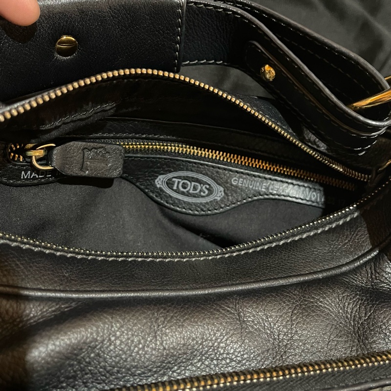 Tod’s金釦牛皮單肩包-35