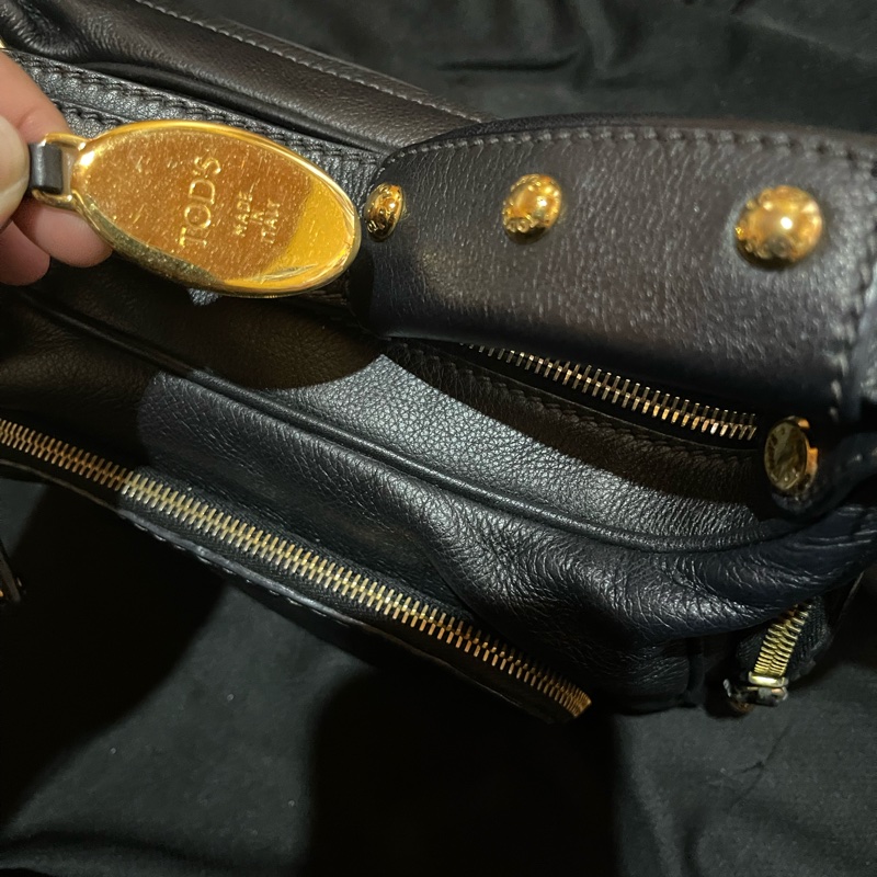 Tod’s金釦牛皮單肩包-46