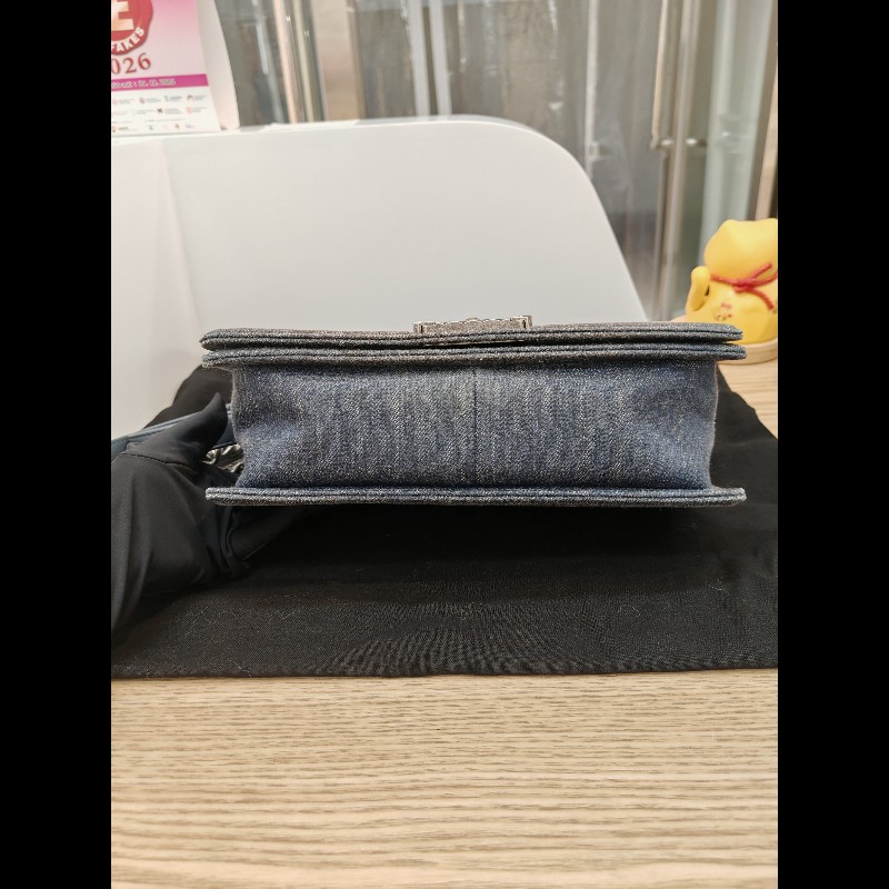 Chanel Leboy Medium
牛仔型格之選-3