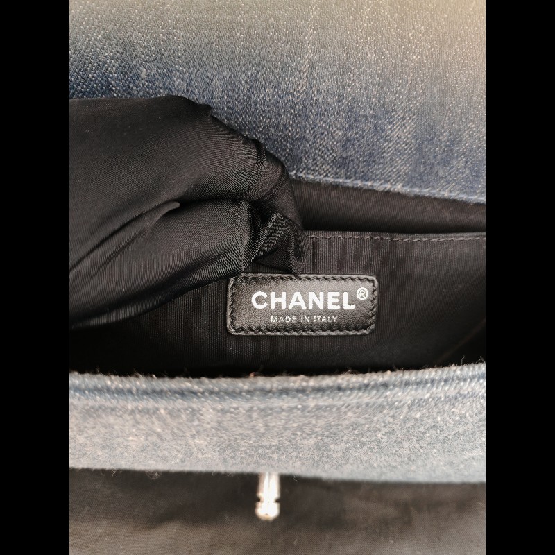 Chanel Leboy Medium
牛仔型格之選-13