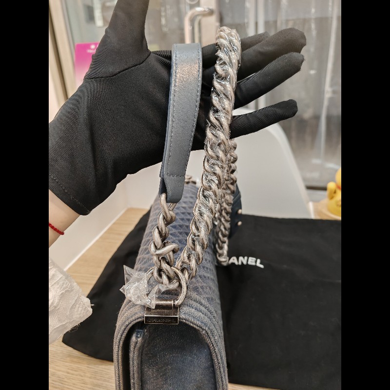 Chanel Leboy Medium
牛仔型格之選-17