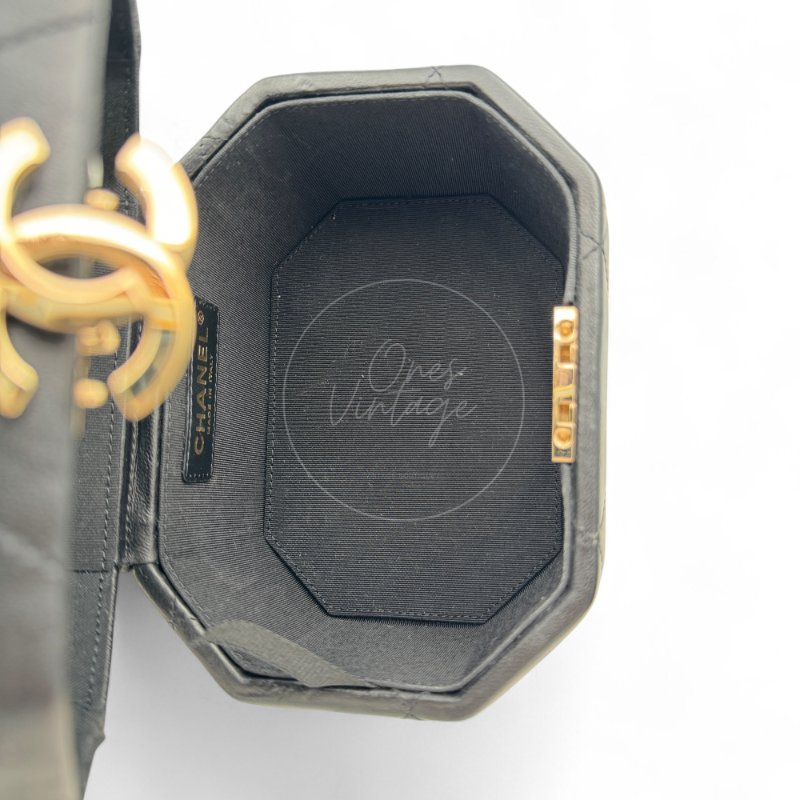中古 Chanel香奈兒 Vanity Box 小方盒 晶片版 高級手工坊系列 小羊皮 月光寶盒-18