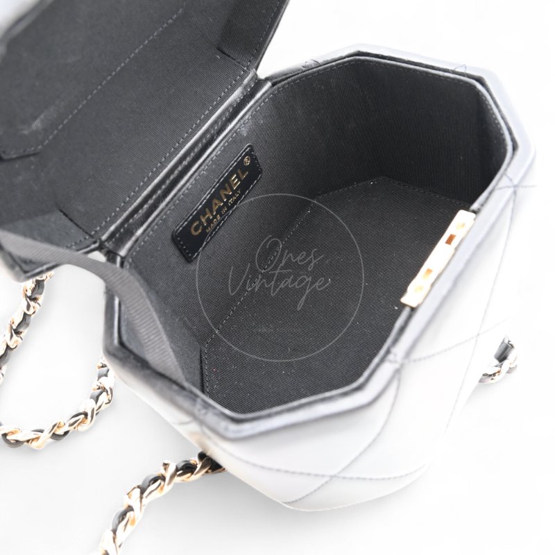 中古 Chanel香奈兒 Vanity Box 小方盒 晶片版 高級手工坊系列 小羊皮 月光寶盒-24