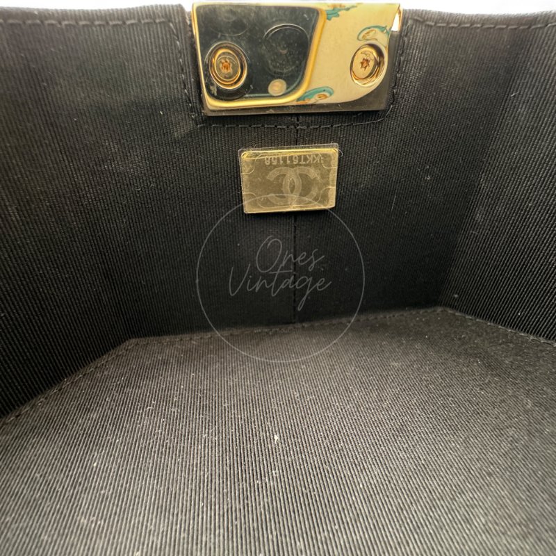 中古 Chanel香奈兒 Vanity Box 小方盒 晶片版 高級手工坊系列 小羊皮 月光寶盒-52