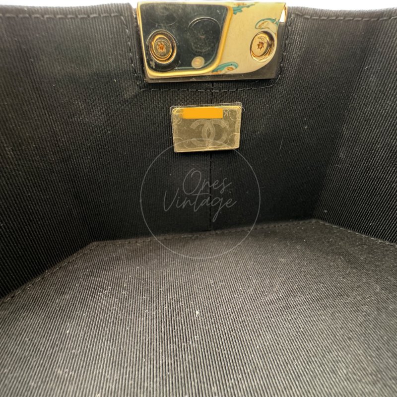 中古 Chanel香奈兒 Vanity Box 小方盒 晶片版 高級手工坊系列 小羊皮 月光寶盒-53