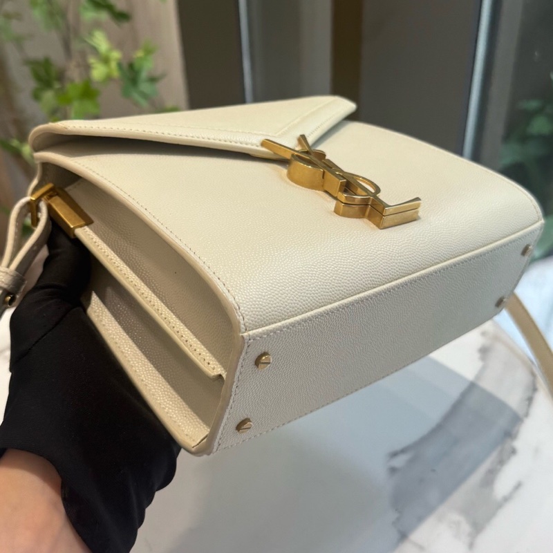YSL聖羅蘭Cassandra白金魚子醬手提斜挎包-3