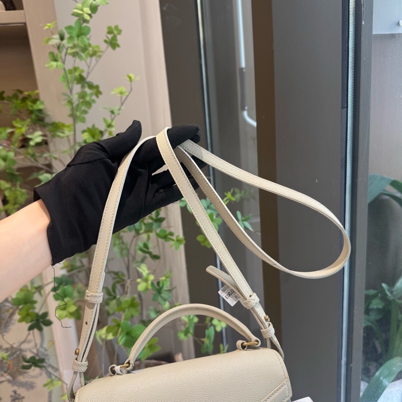 YSL聖羅蘭Cassandra白金魚子醬手提斜挎包-8