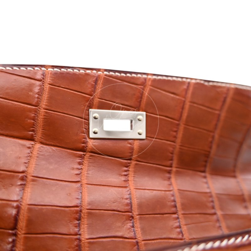 中古 Hermes 愛馬仕 Mini Kelly Pochette迷你凱莉手拿包 尼羅鱷鱷魚皮 霧面金色 鍍金五金PHW 方形的「J」刻印-14