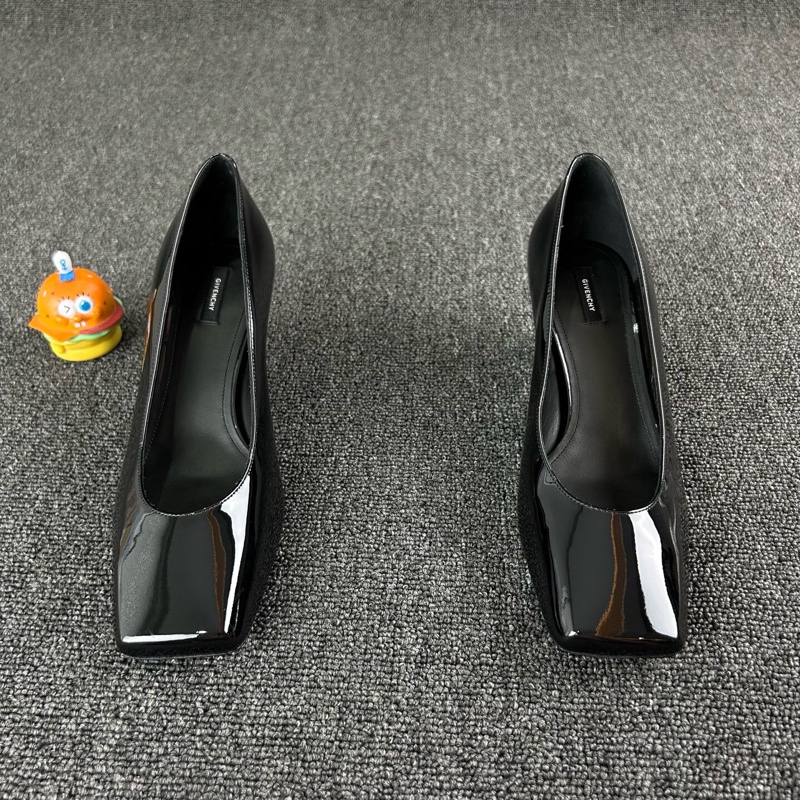 GIVENCHY紀梵希黑色方頭低跟鞋 尺碼:39-1
