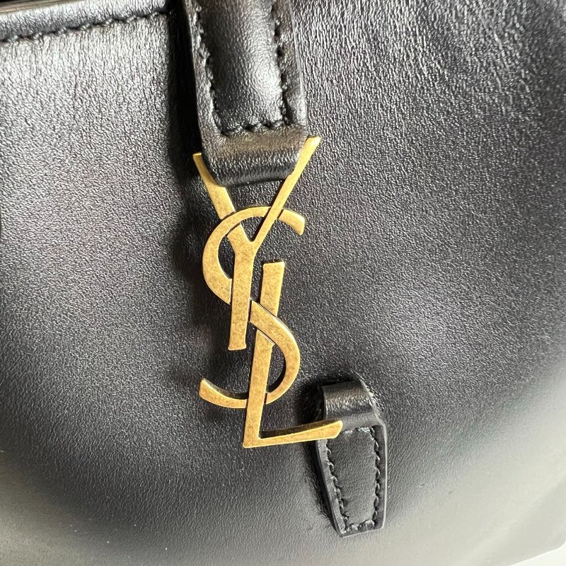 YSL 黑金LE 37 MINI 水桶包-6