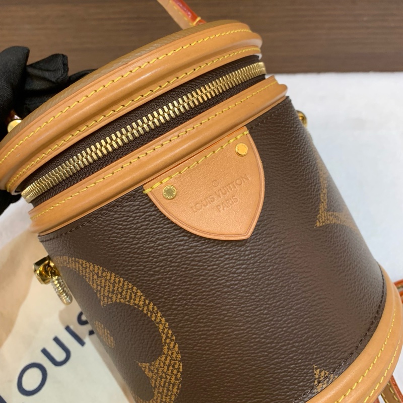 99新✨路易威登/LV cannes焦糖色大花logo發財桶手提包斜背包💛正品保障-4