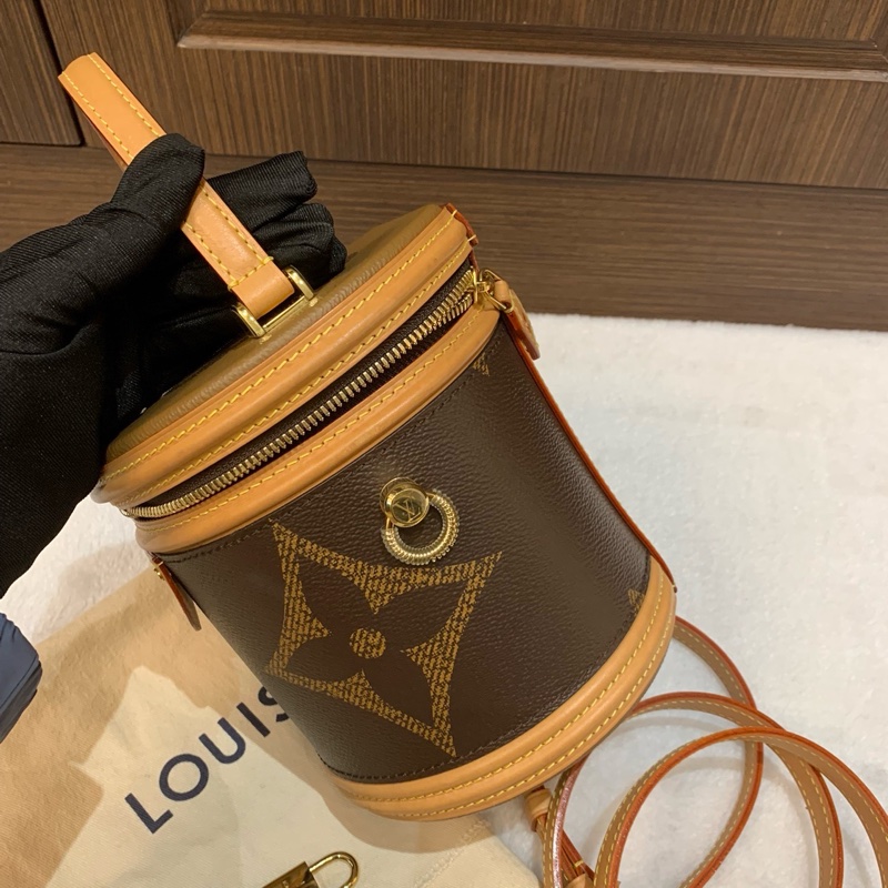 99新✨路易威登/LV cannes焦糖色大花logo發財桶手提包斜背包💛正品保障-8