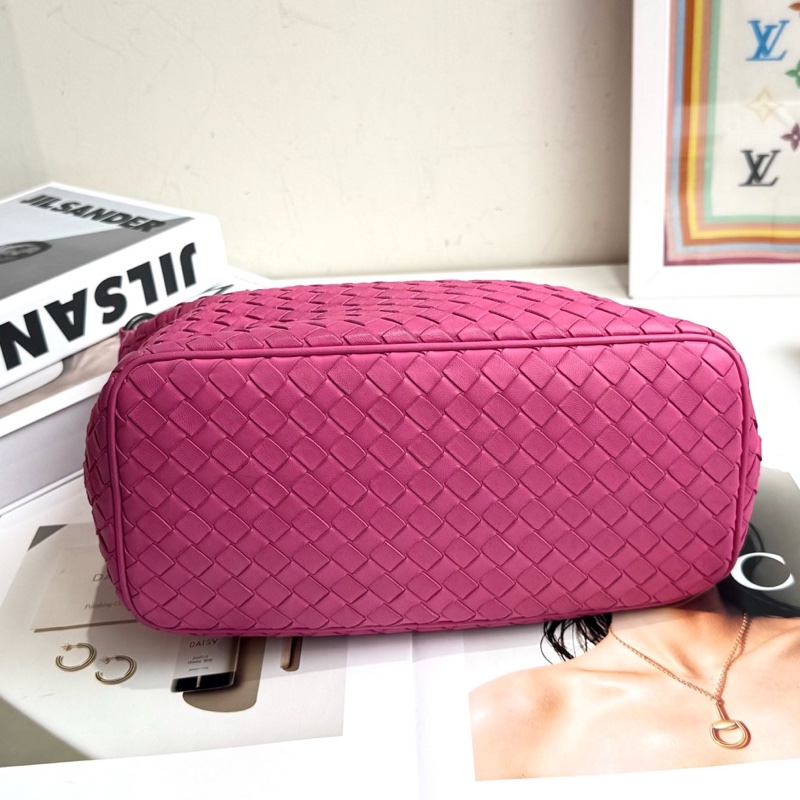 Bottega Veneta 葆蝶家 編織飯盒包 底長26。-4