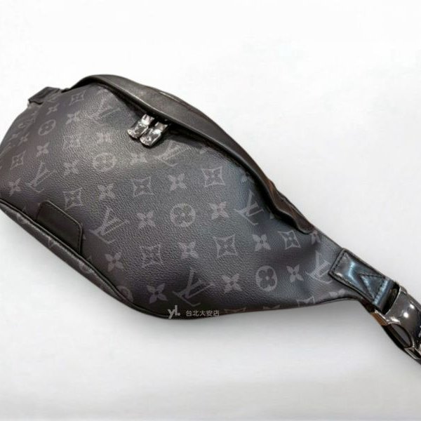 A12995-LV Discovery黑灰老花腰包M44336-1