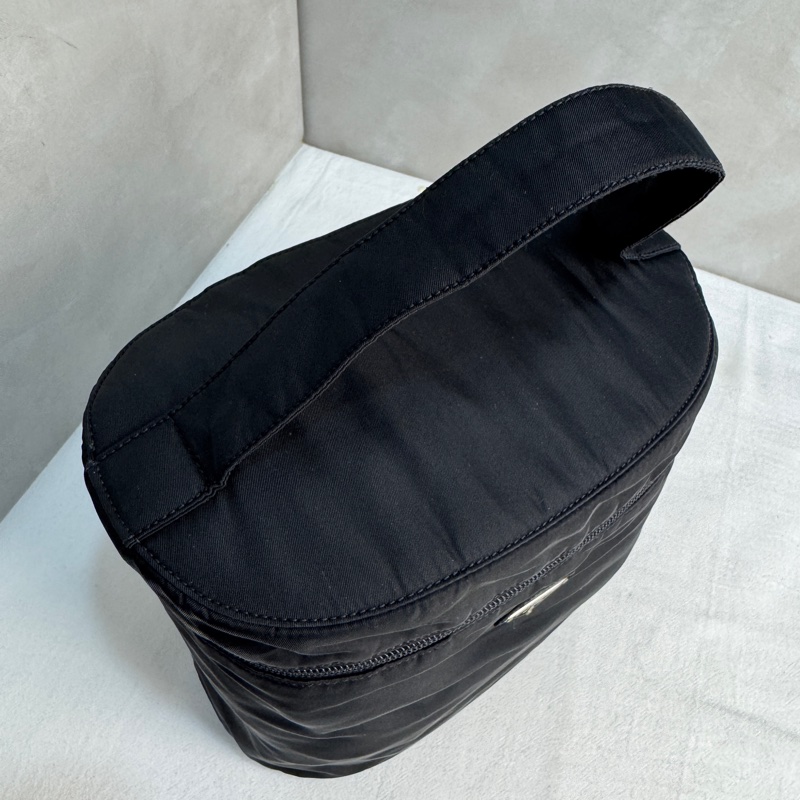 【赫蒂國際精品】Prada 經典尼龍三角標化妝箱 手提包 vintage 二手 中古-8