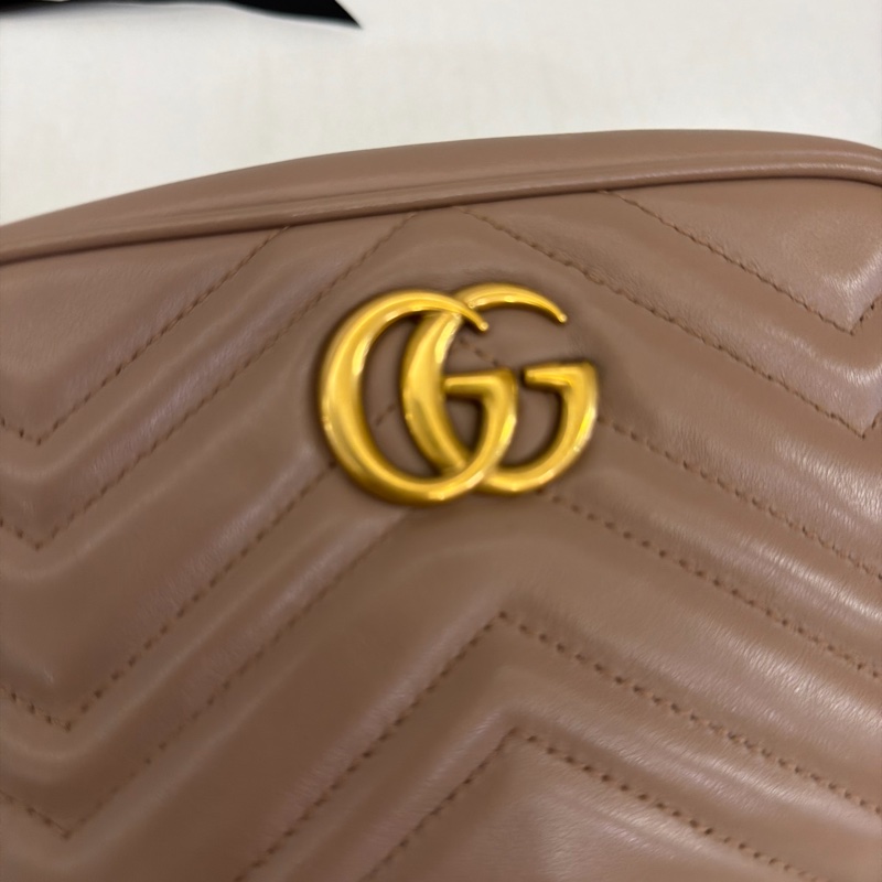 Gucci藕粉牛皮霧金馬夢拉鏈相機包-36