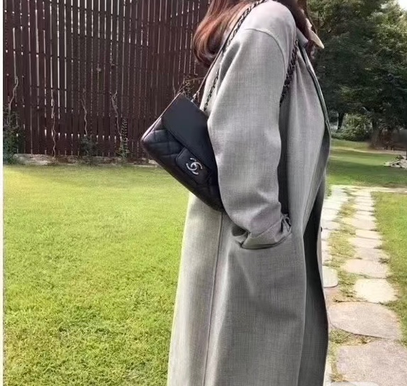 香奈兒 深藍荔枝牛皮銀鏈肩背斜背包-33