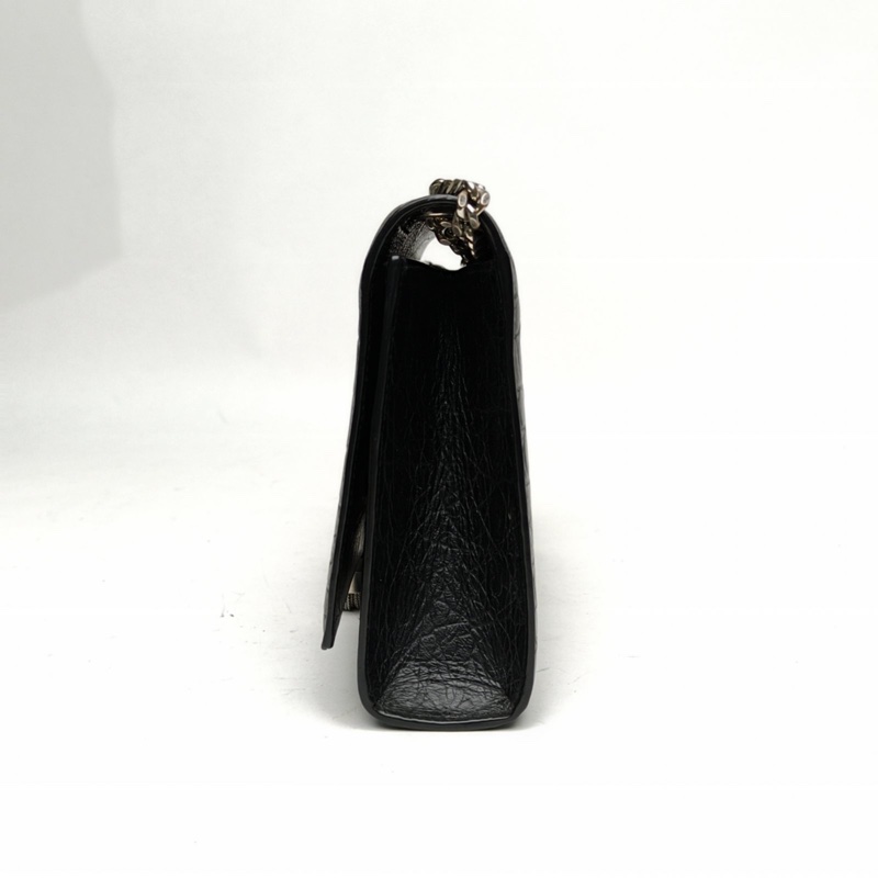 SAINT LAURENT KATE中號24鱷魚壓紋流蘇黑色牛皮銀扣肩背包-1