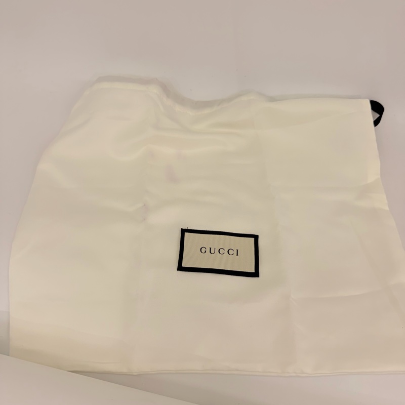 Gucci 黑牛皮馬夢相機包-26