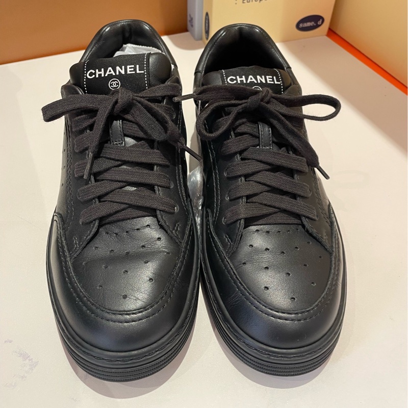 Chanel香奈兒女款休閒鞋 黑鞋 37碼-1