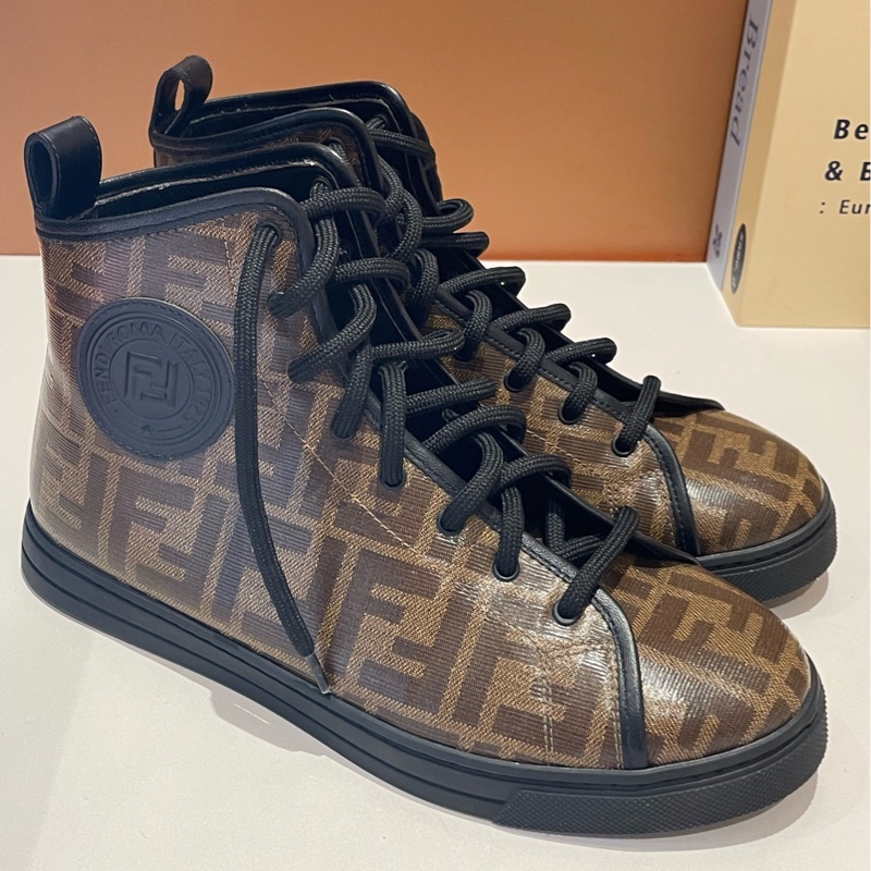 Fendi 芬迪鞋 尺碼 38碼(僅試穿)-0