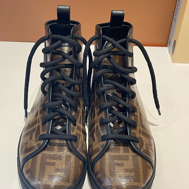 Fendi 芬迪鞋 尺碼 38碼(僅試穿)-1