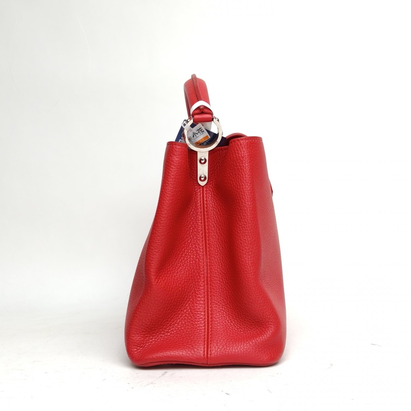 LOUIS VUITTON Capucines中號紅色牛皮銀扣2015-1