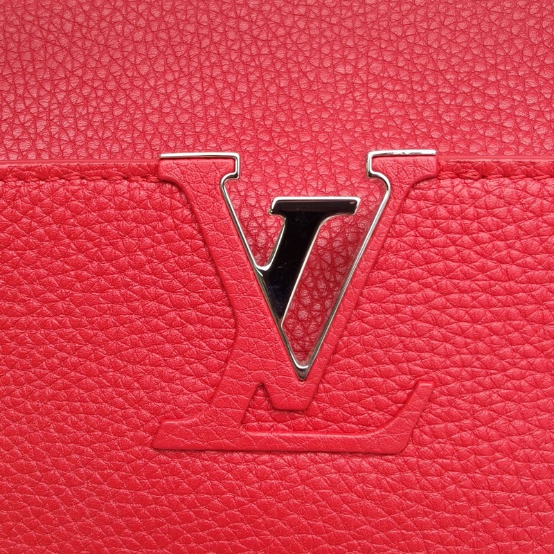 LOUIS VUITTON Capucines中號紅色牛皮銀扣2015-4