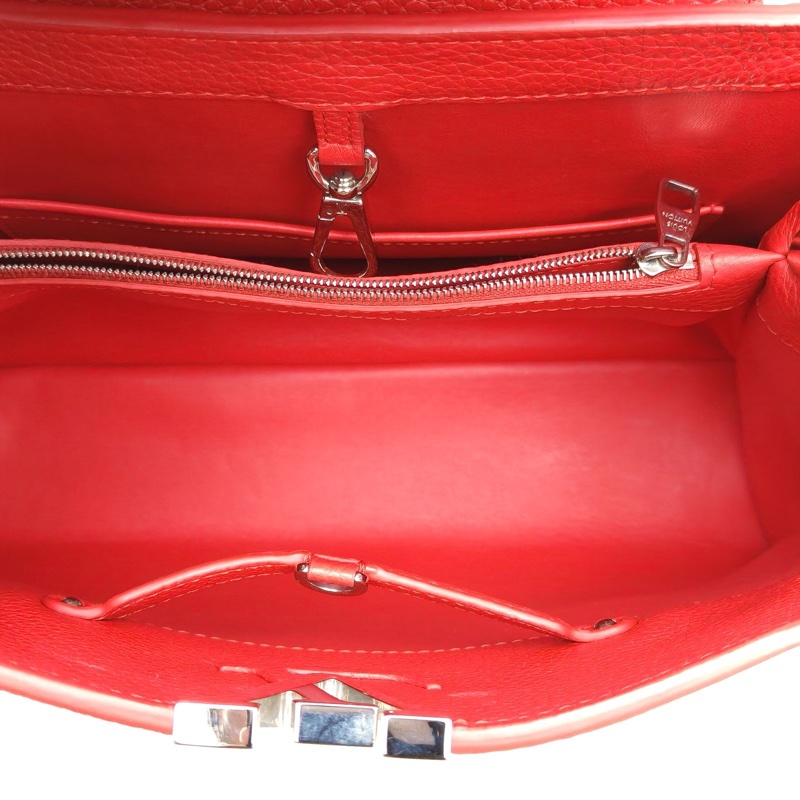 LOUIS VUITTON Capucines中號紅色牛皮銀扣2015-5