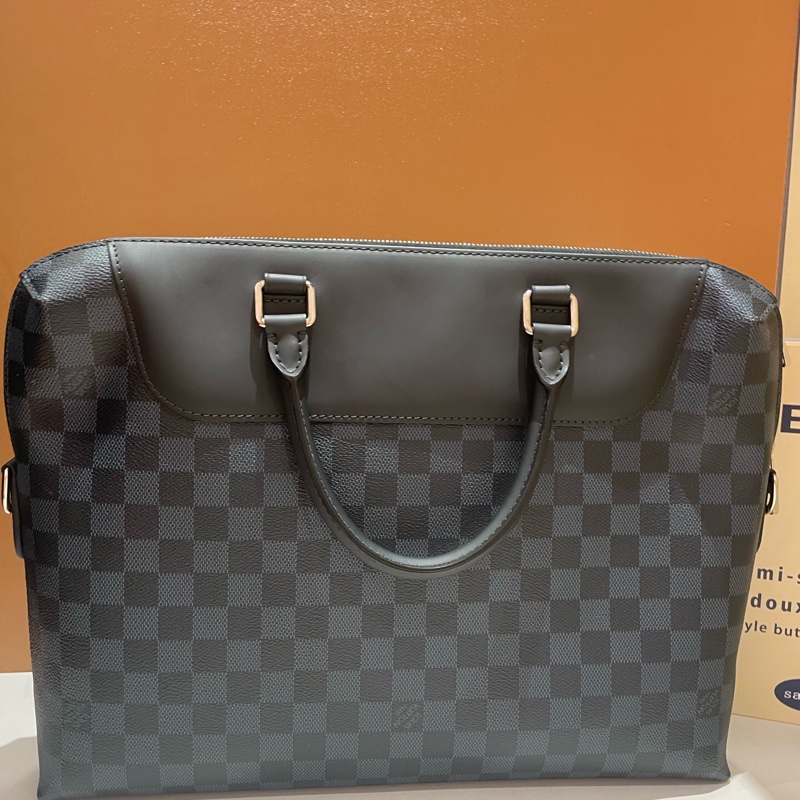 99新 路易威登/Louis Vuitton 尺寸37.0x 28.0x 6.0 cm-2