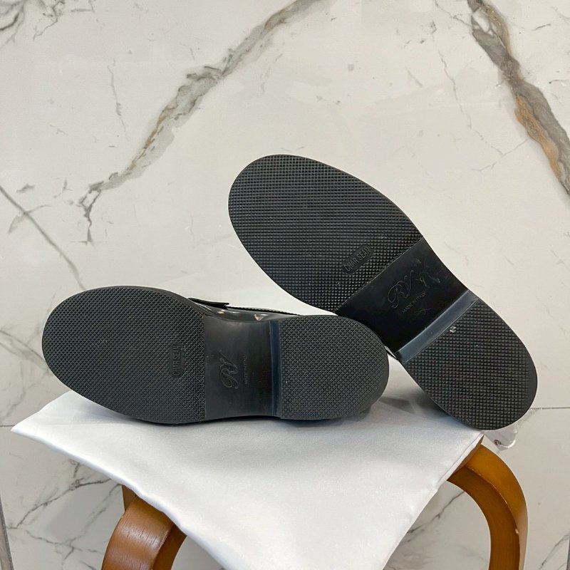 Roger vivier 經典樂福鞋-11