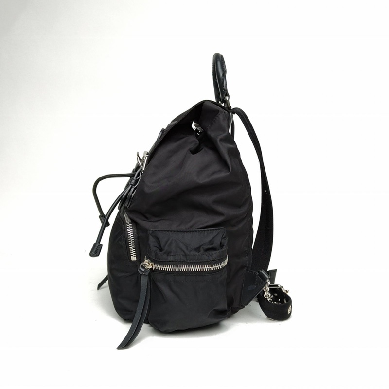 Burberry TheRucksack軍旅雙肩包中號黑色尼龍-1
