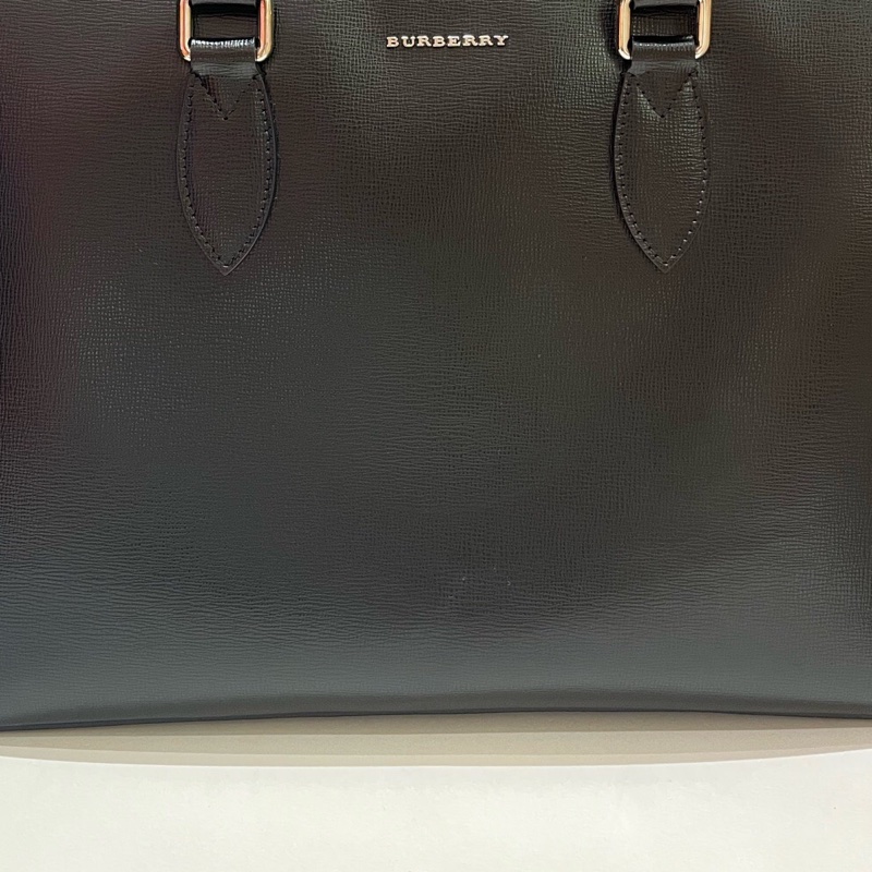 99新 BURBERRY巴寶莉 男士手提包，公文電腦包尺寸37*26*6-7