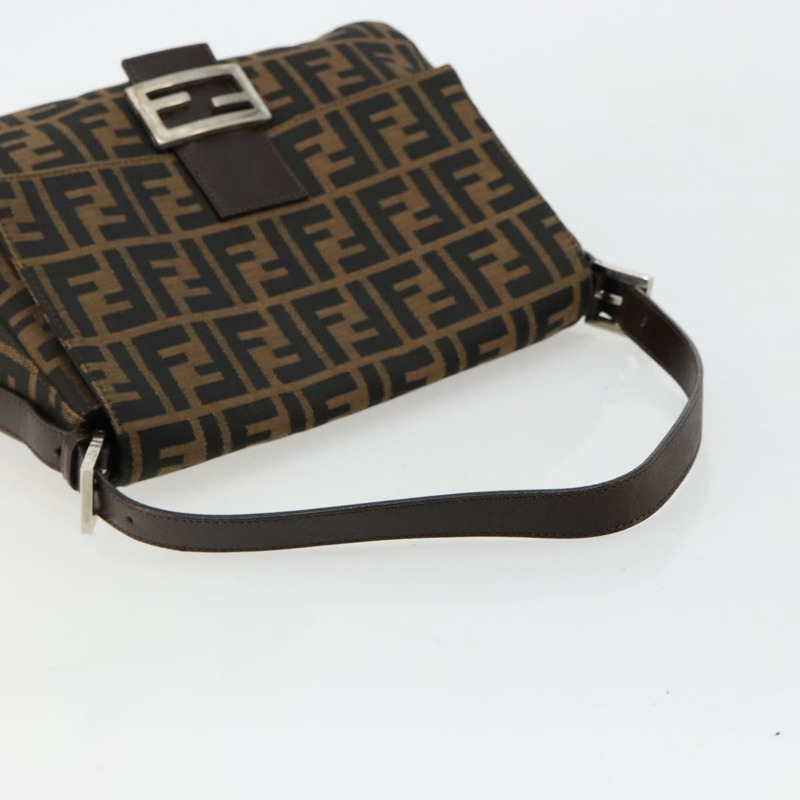 【日本直送】FENDI Zucca帆布Mamma Baguette單肩包 黑色棕色 正品 179826SAV-6
