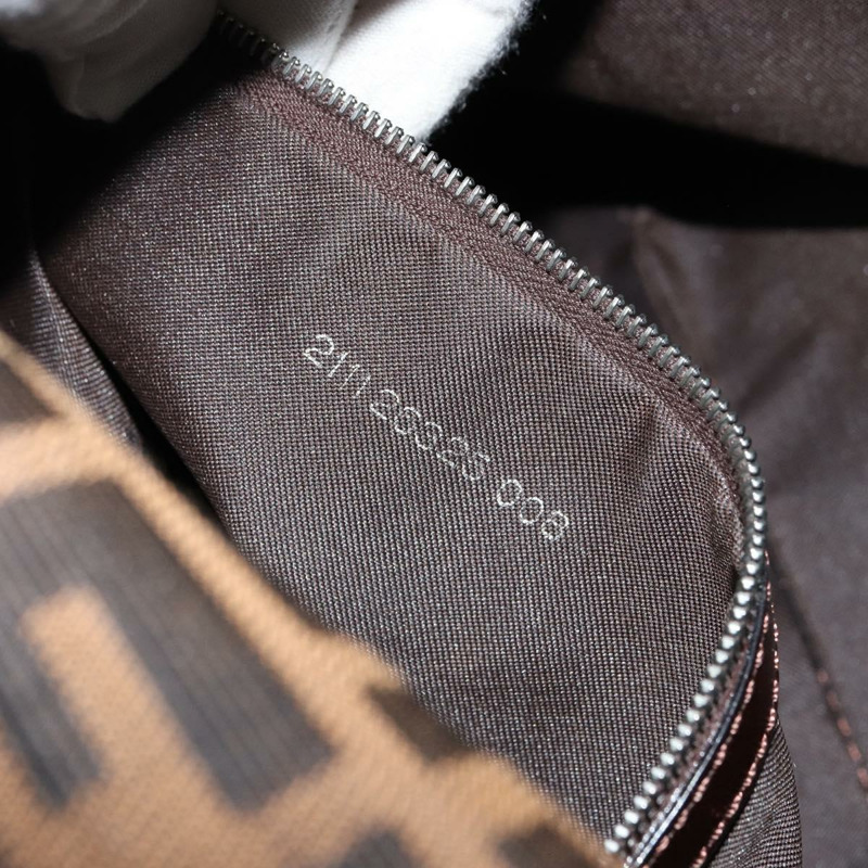 【日本直送】FENDI Zucca帆布Mamma Baguette單肩包 黑色棕色 正品 179826SAV-10