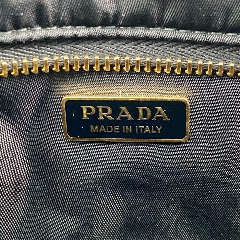 △ PRADA 普拉達 Black Re-Nylon Explore Shoulder Bag 黑色再生尼龍肩背包 1BD394-267010815-17