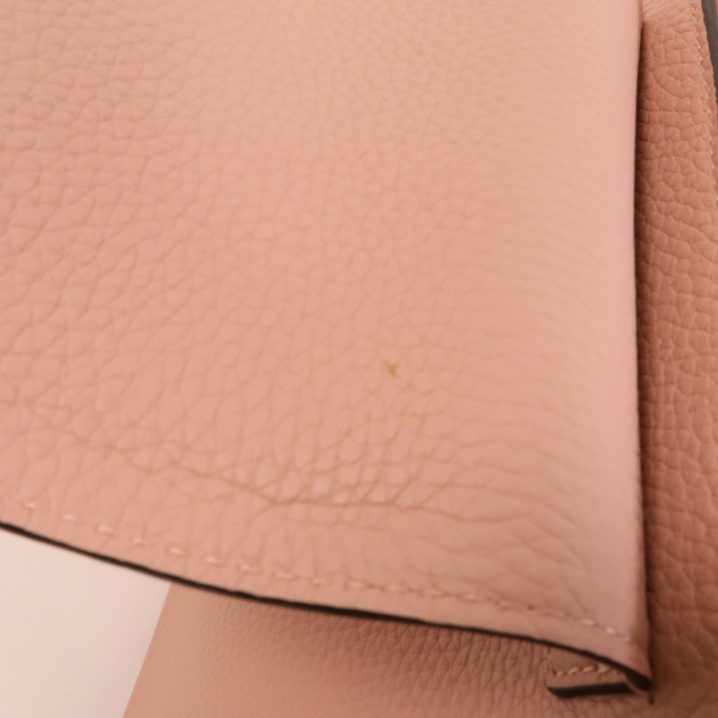 LOUIS VUITTON Taurillon皮革Capueines MM手挽肩背兩用袋-15