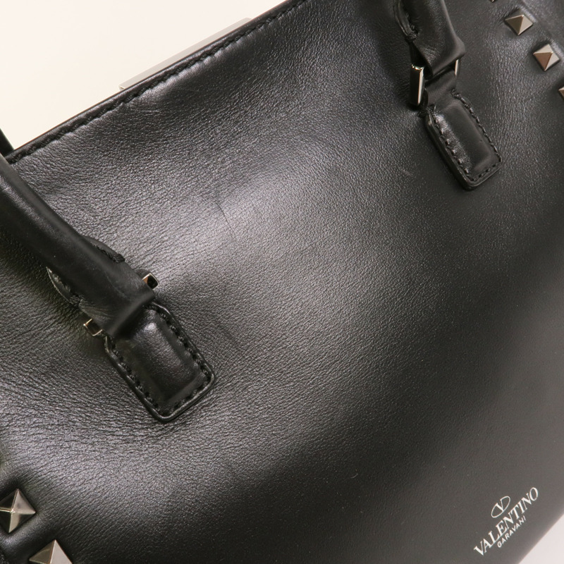 Valentino 牛皮皮革Rockstud手挽肩背兩用袋-17