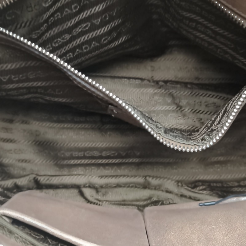 PRADA 漸變色羊皮斜挎包手提褶皺斜挎包-5