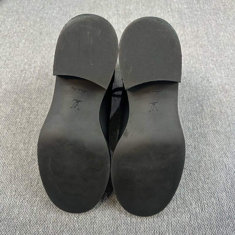 LOUIS VUITTON /路易威登 牛皮革 圓頭系帶 馬丁靴女款 38碼-6