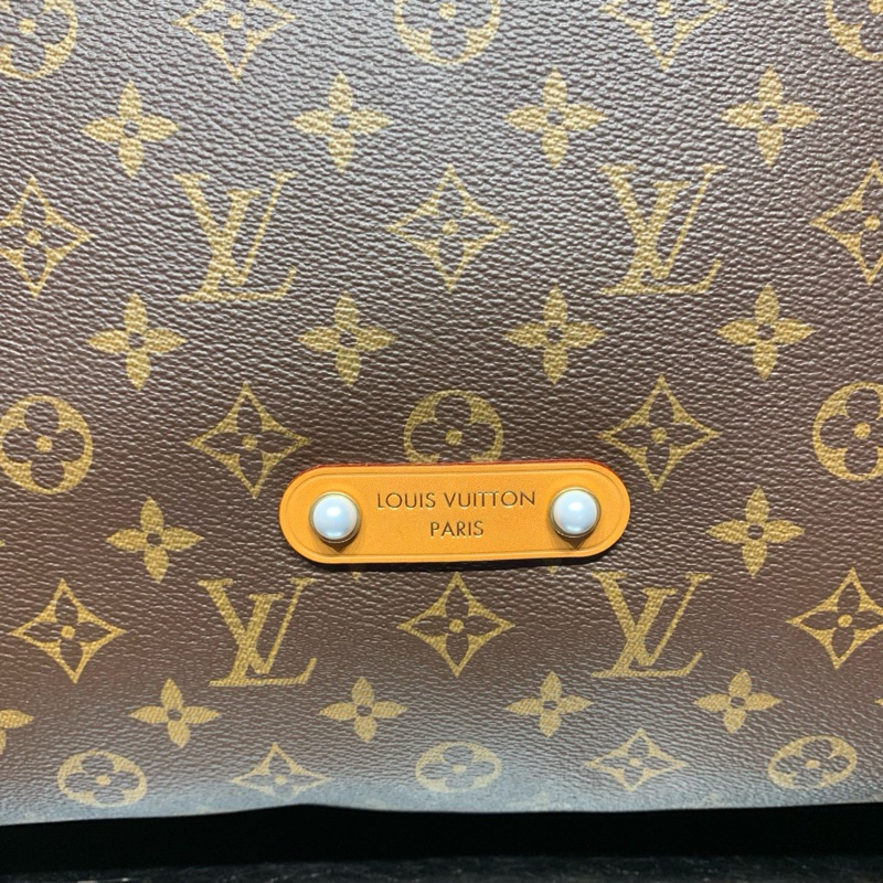99新 Louis Vuitton/路易威登 vagabond hobo 手袋流浪包 斜挎包,芯片款,尺寸38*36-16